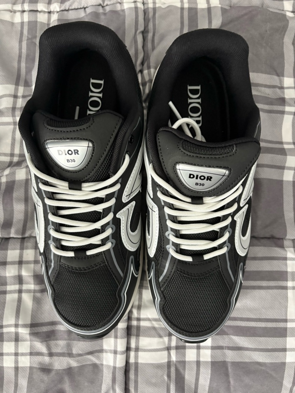 Dior Men Black & White Logo Runner Sneakers - Picture 3 of 9